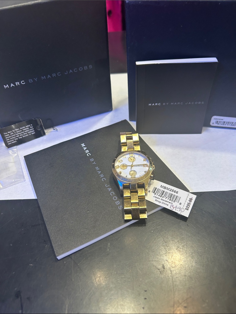 Marc by Marc Jacobs Gold Men’s Bracelet Chronograph Watch with White Dial w Box